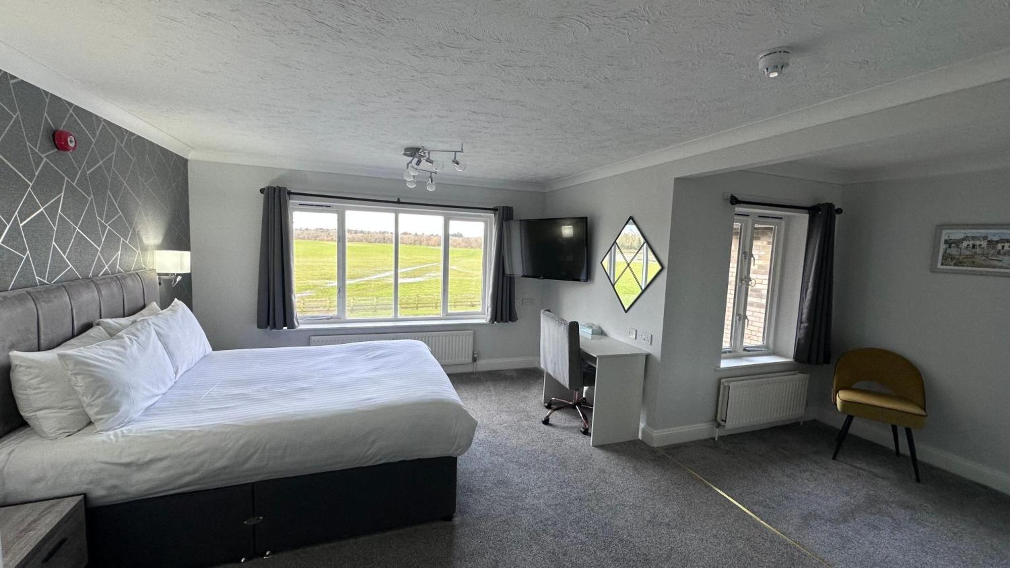 Dolphin Cambridge 4*